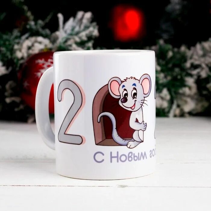 Новогодние наклейки своими руками круглые. Игрушка крыса в шарфе. Товары с символом года 2020. Игрушка крыса 2020. Магнитики к новому году в виде денег.