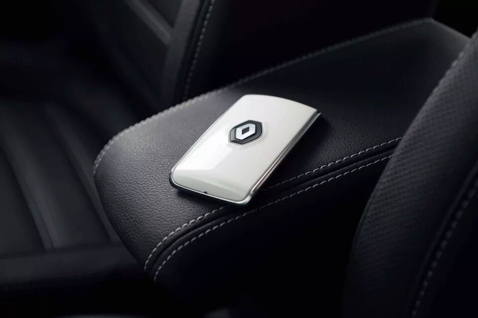 Брелок рено аркана. Ключ карта рено аркана. чехол для ключа renault arkana. ключ рено аркана. рено аркана ключ зажигания.
