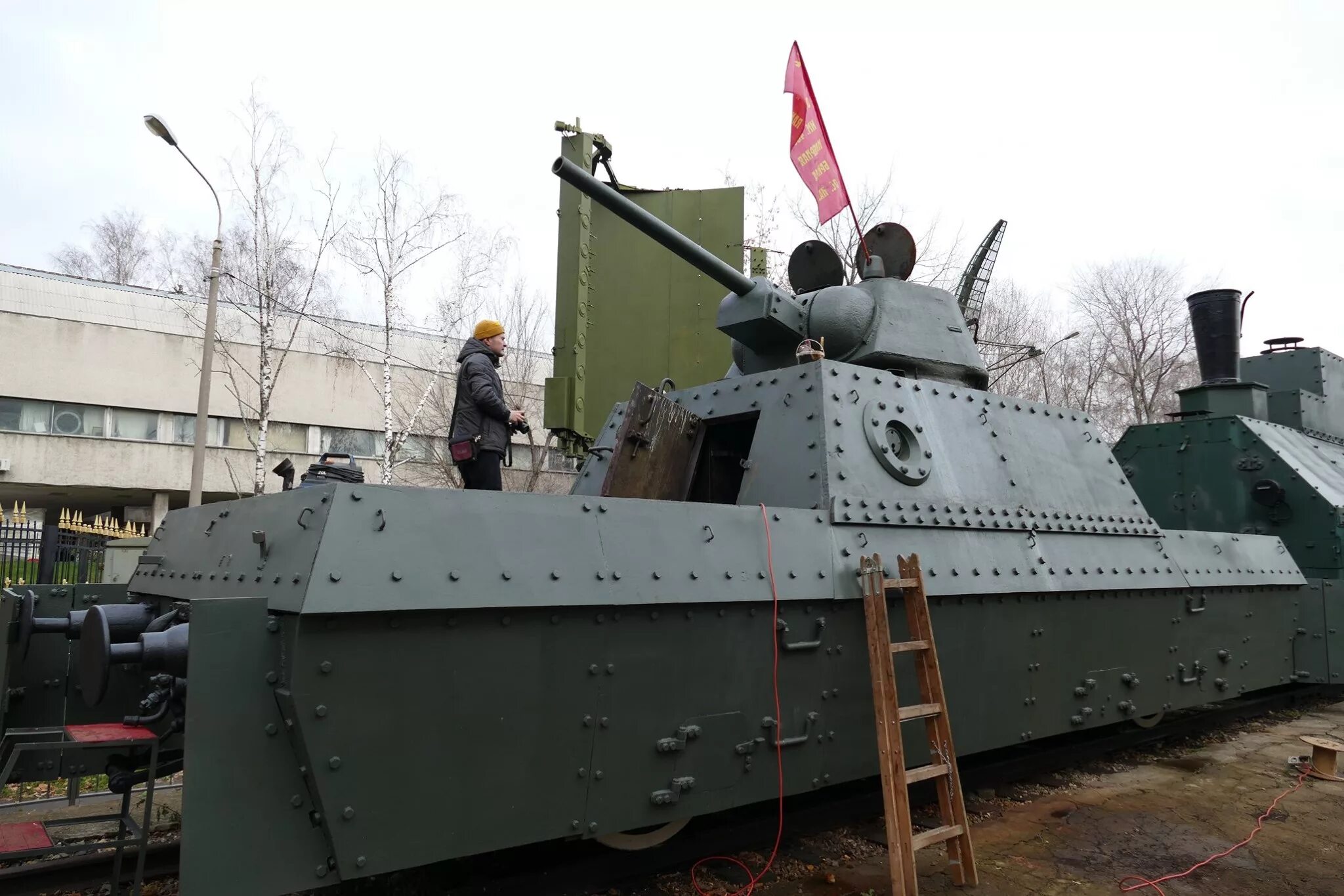 Пл 43. Бронепоезд БП-43 ЦМВС. Бронепоезд Центральный музей Вооруженных сил. Бронеплощадка пл-43. Бронепоезд БП-1.