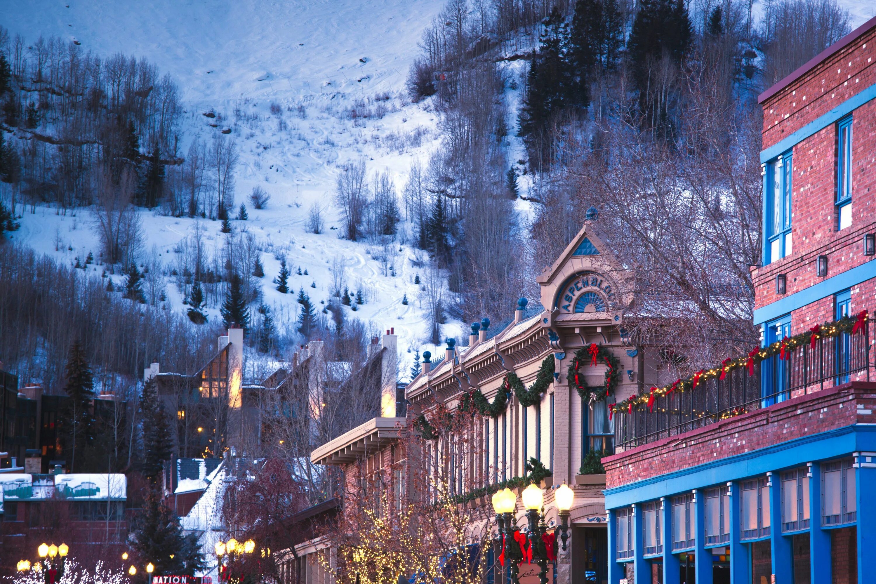 Аспен. Аспен город в США. Aspen Colorado. Аспен Vail Colorado Christmas. Аспен колорадо