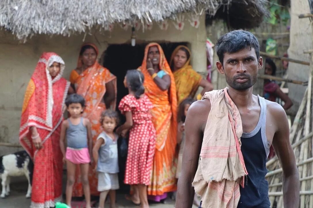 Каста брахманов в индии. Каста брахманов. Каста браминов индия. Высшая каста индии брахманы. Далиты в индии.