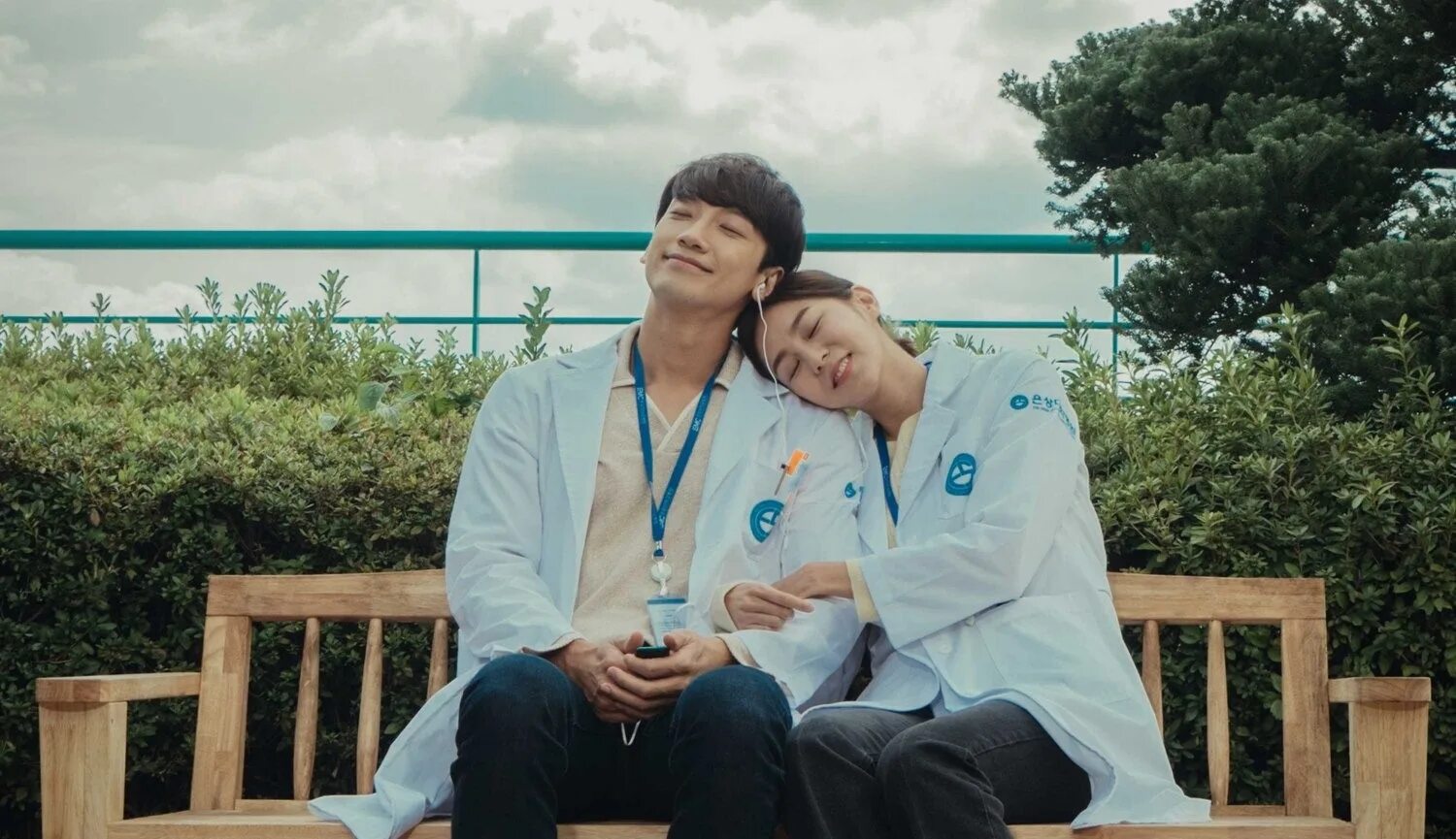 Доктор джон дорама 2019. Призрачный доктор дорама 2022. Доктор в кризисе дорама софтбокс 1. Доктор в кризисе дорама софтбокс 1. Доктор в кризисе дорама софтбокс 1.