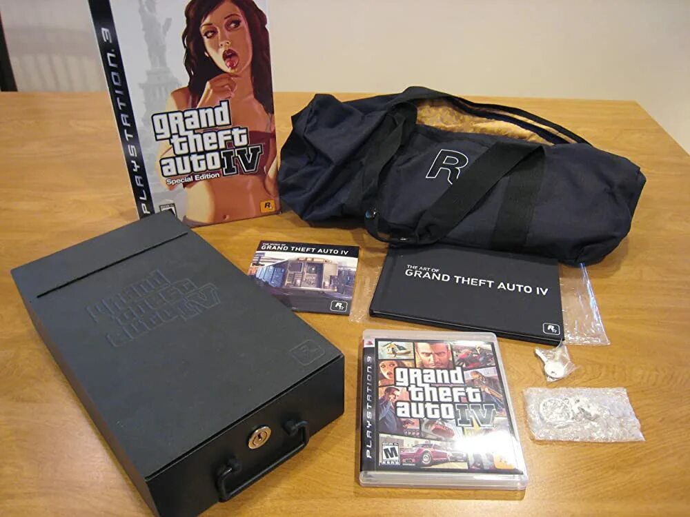 Theft ps4. Grand Theft auto IV коллекционное издание. Grand Theft auto IV коллекционное издание ps3. Коллекционка ГТА 5. Коллекционное издание ГТА 5 Xbox 360.