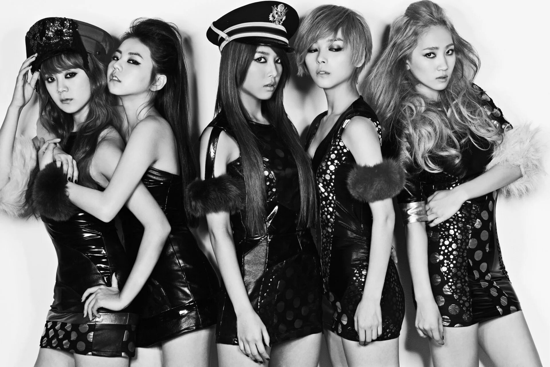 Женские группы в контакте. Группа Wonder girls. K Pop группа Wonder girls. Wonder girls кпоп. Вондер герлс группа.