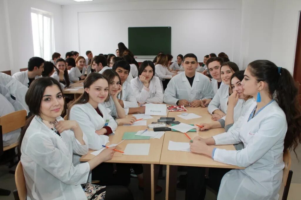 Сайт 5 медколледжа. Медколледж медколлежтаджикистан. Мед колледж Худжанд. Мед колледж Турсунзода Таджикистан. Таджикистан Худжанд медколледж.