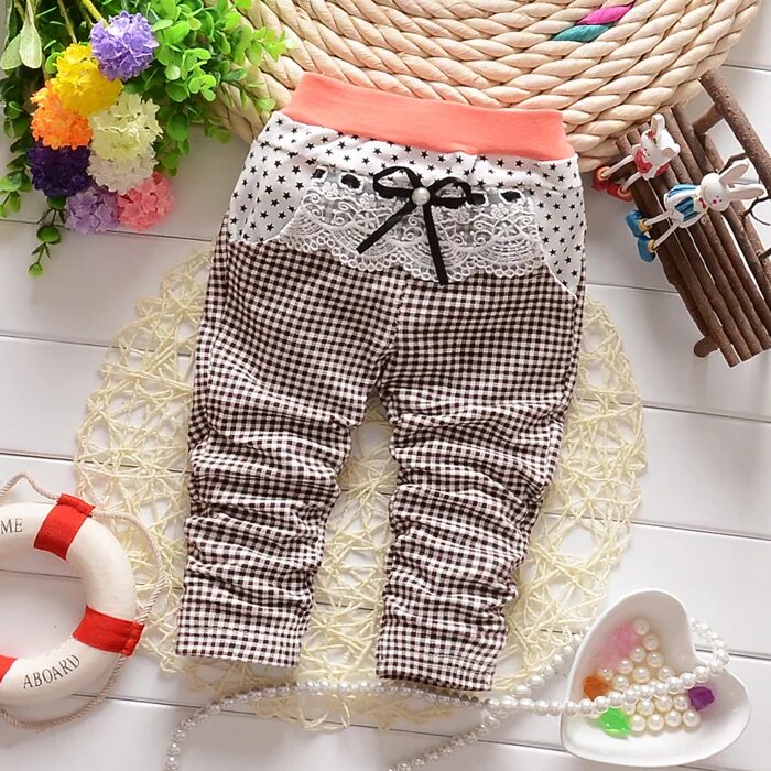 брюки детские. детские штанишки. штанишки для мальчика. детские спортивные штаны. детские штанишки.