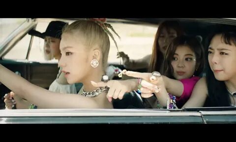 Itzy not shy