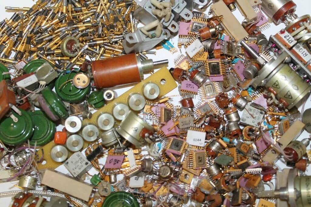 Платы на лом. Драгоценные радиодетали. Утилизация драгметаллов. Утилизация драгметаллов. Радиодетали лом.