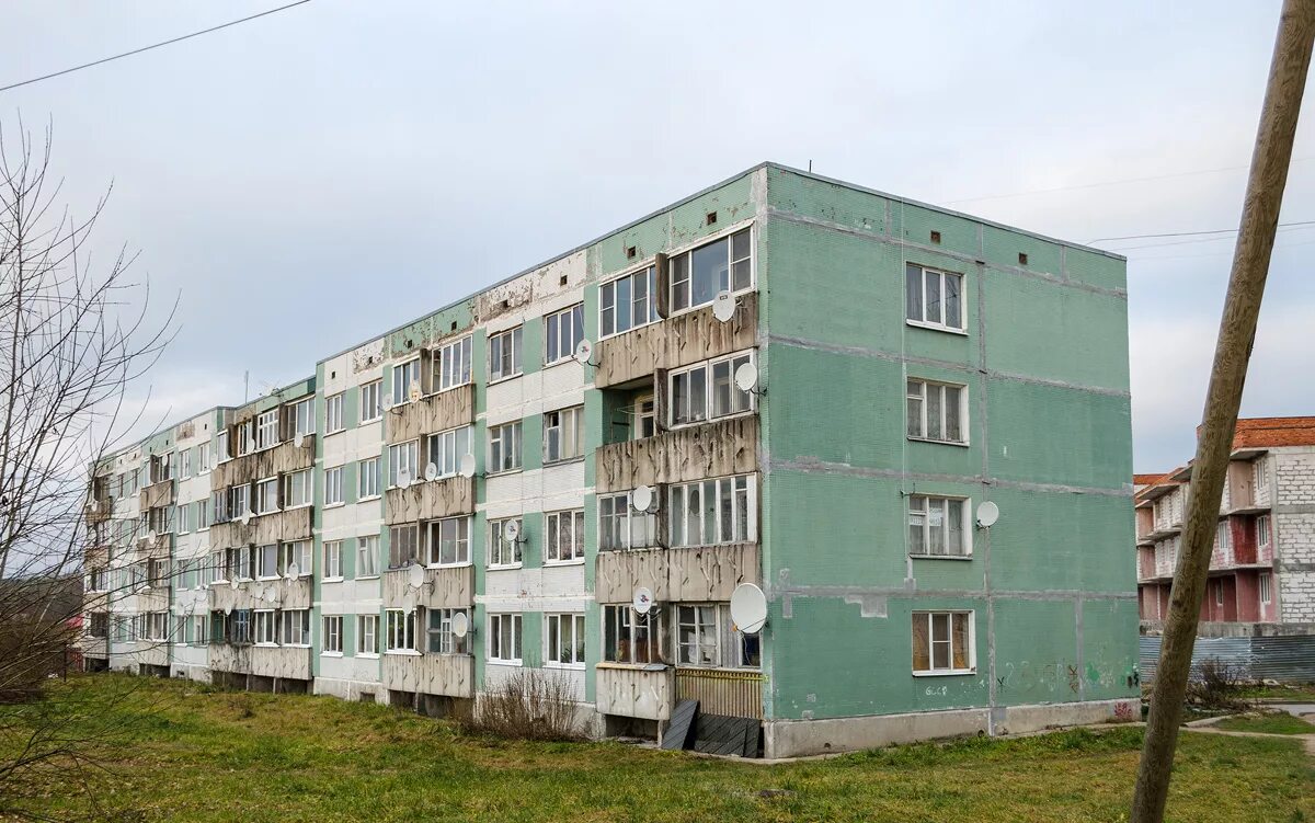 Поселок поляны ленинградская область погода. Поселок поляны ленинградская область погода. Посёлок поляны ленинградская область. Поляна в деревне. Посёлок поляны ленинградская область.
