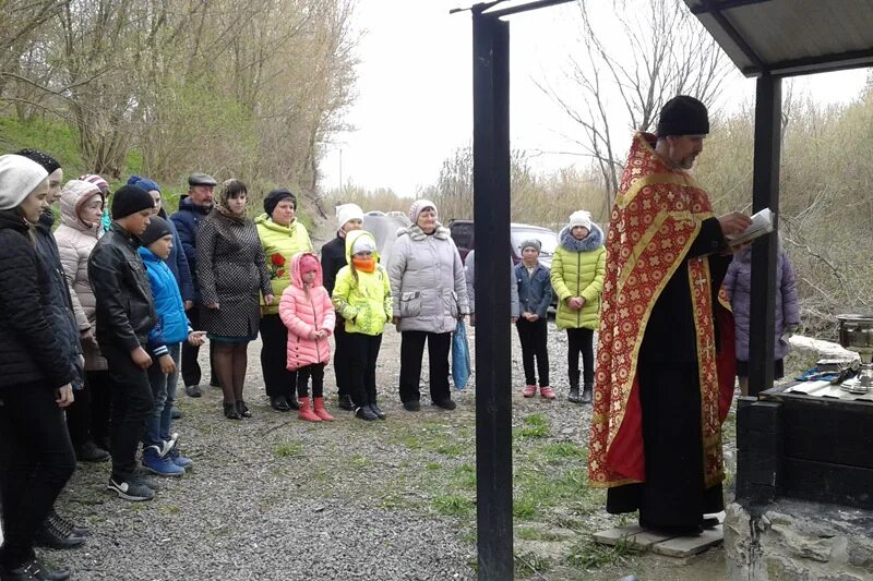 Твердохлебовка памятник. Погода в твердохлебовке богучарского. Погода в селе твердохлебовка. Погода в твердохлебовке богучарского. Село твердохлёбовка.