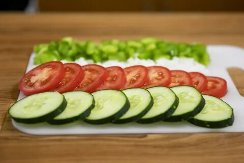 Slicing vegetables