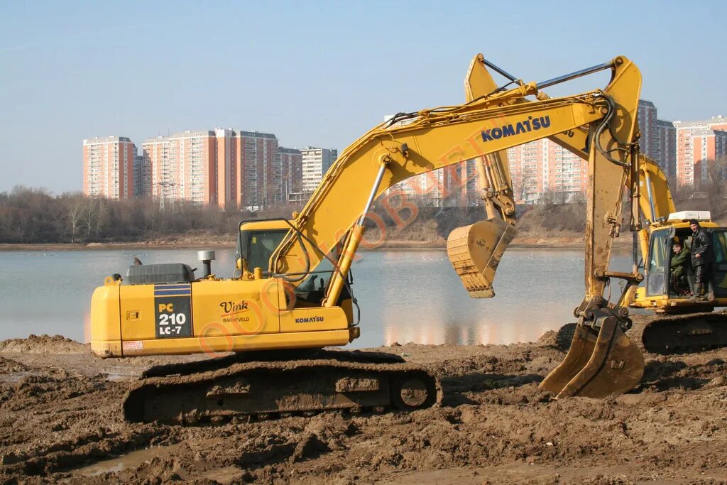 Komatsu pc210. Komatsu pc210lc-7k экскаватор. Экскаватор Коматсу 210. Komatsu pc210lc-7k. Нанять экскаватор