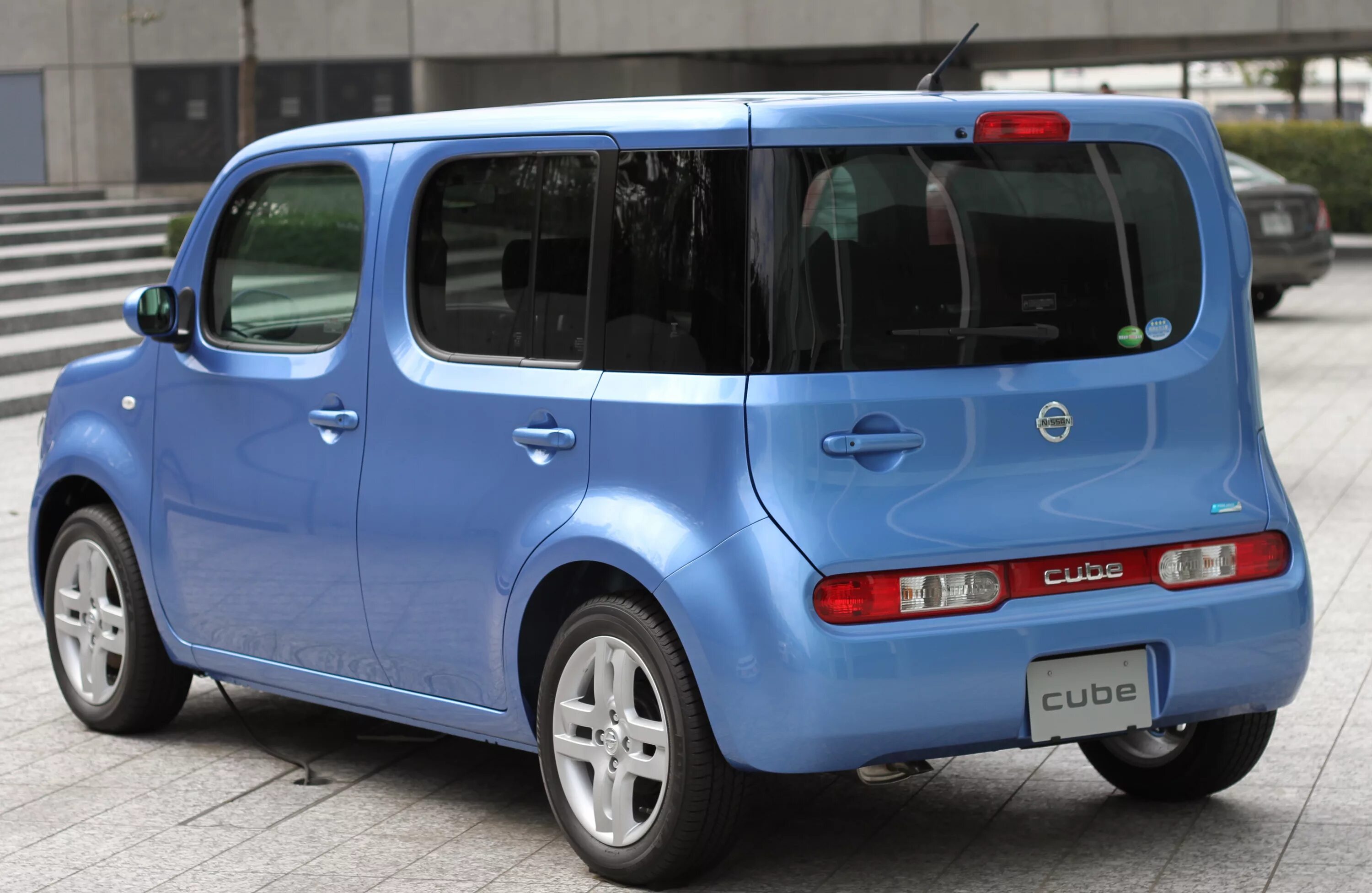 Nissan Cube z13. Nissan Cube 2022. Nissan Cube 15g. Nissan Cube 2014 15g.