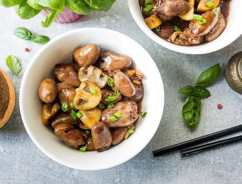 Еда куриные сердечки. Куриные сердечки терияки. куриные сердечки в соусе терияки. куриные сердца в соусе терияки. куриные сердечки в соусе.