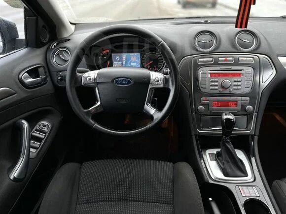 Форд мондео 2017 салон. Ford mondeo 2007 салон. Мондео 2007 салон. Форд мондео 5 комплектации. Форд фокус 2009.
