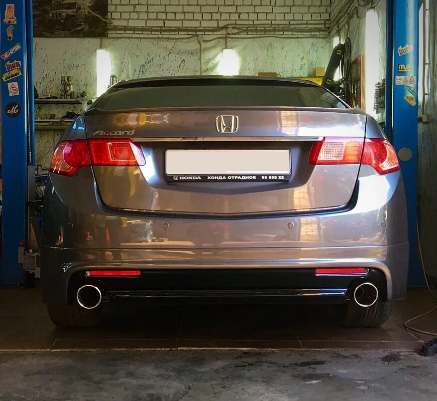 Выхлоп аккорд. Насадка на глушитель honda accord 8. выхлоп хонда аккорд 7. хонда аккорд 8 выхлоп. насадки на глушитель хонда аккорд 8.