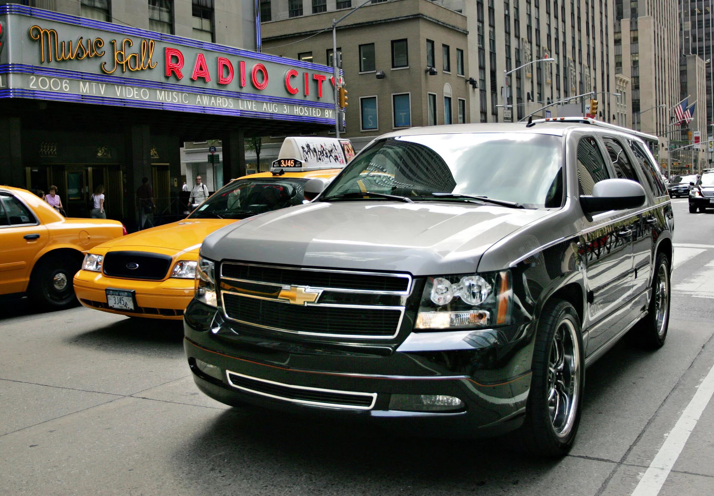 Шевролет таха. Шевроле tahoe 2015. Chevrolet tahoe 2014. Tahoe 2015. Шевролет таха.