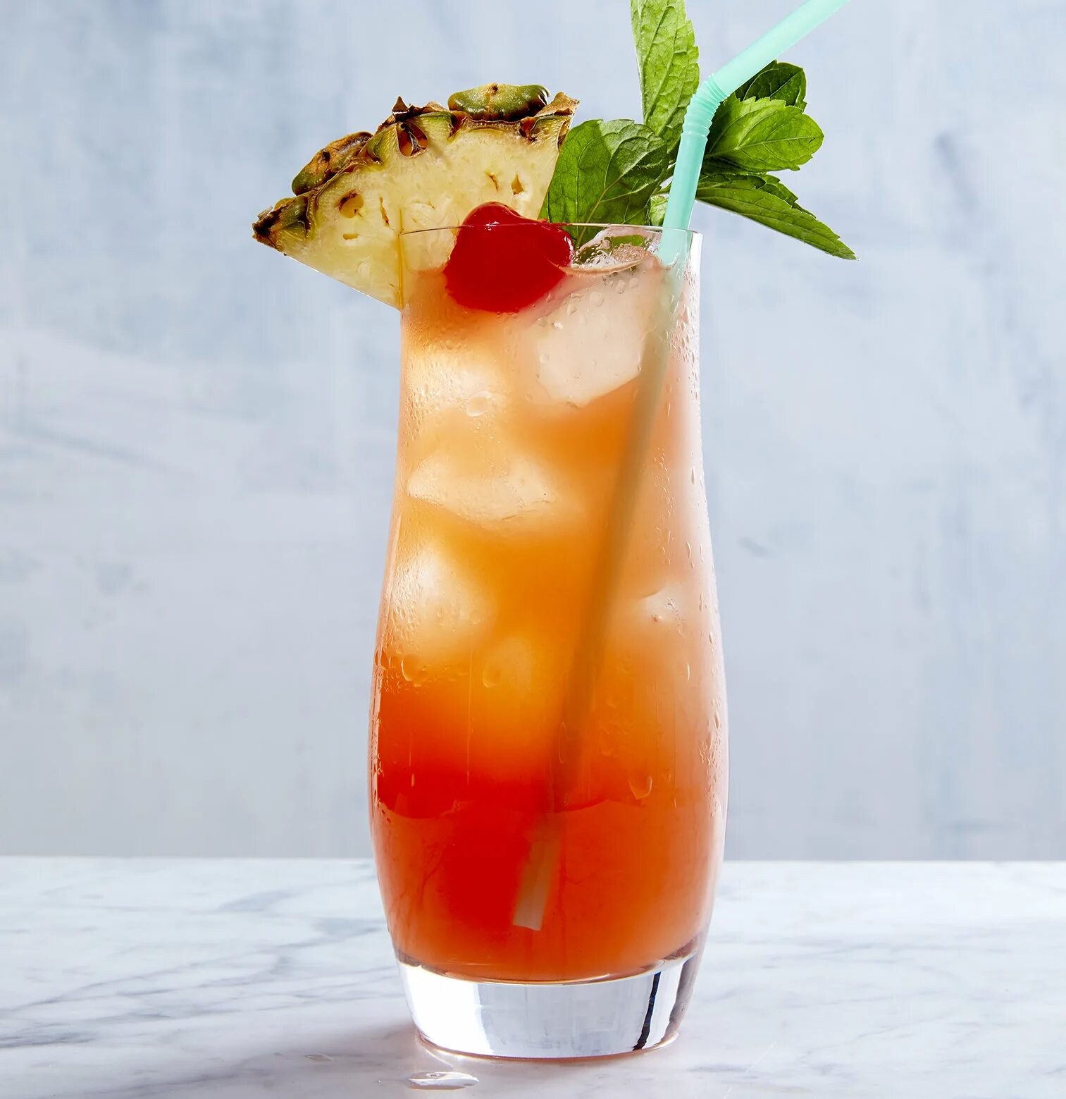 Mai tai коктейль