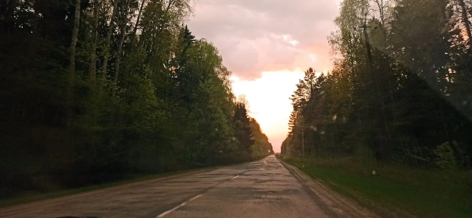 Жирятино дорога. Жирятино в 1991. Выгоничи ночью. Ржет дорога в жуткое пространство