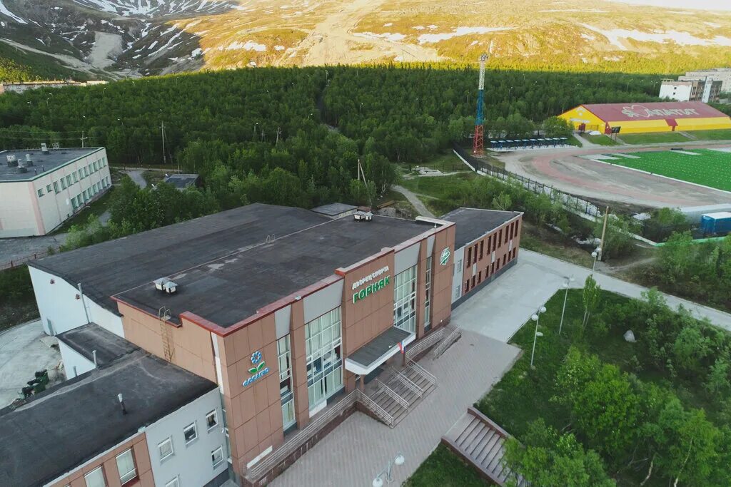 кировск спортивный комплекс. кировск спортивный комплекс. стадион в кировске ленинградской области. кировск спортивный комплекс. кировск спортивный комплекс.