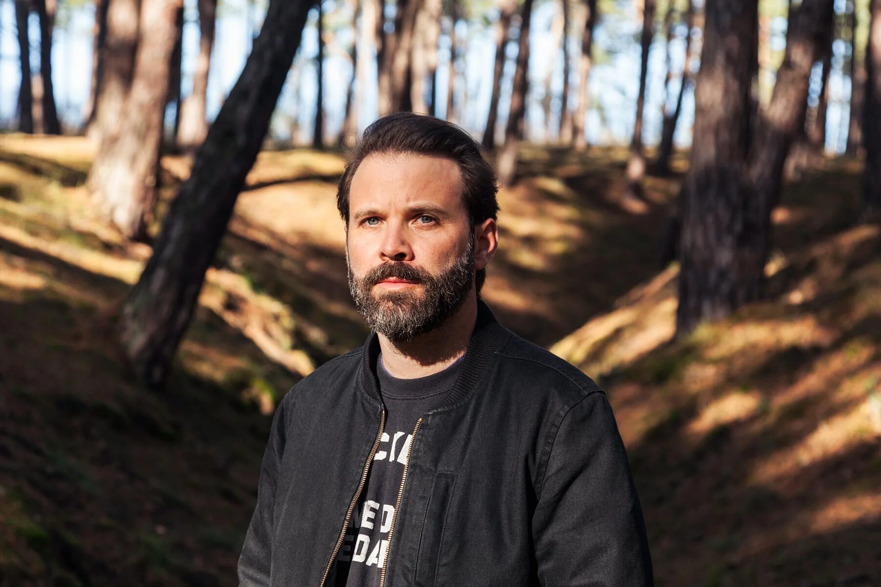 Баран бо одар фильмы. Баран бо одар. Баран бо одар и янтье фризе. Одар. Одар.