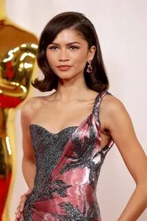 Орыс жыныстық қатынасқа келуге келді