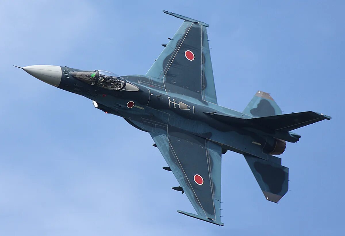 Mitsubishi f. Mitsubishi f-2. Мицубиси ф2 истребитель. Японские самолеты Mitsubishi f-2. Истребитель Mitsubishi f-1.