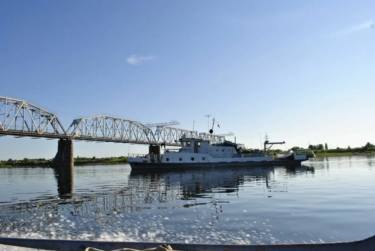 Усинск железнодорожный мост. Железнодорожный мост печора. Мост через реку печора. Жд мост печора. Мост через реку печора.