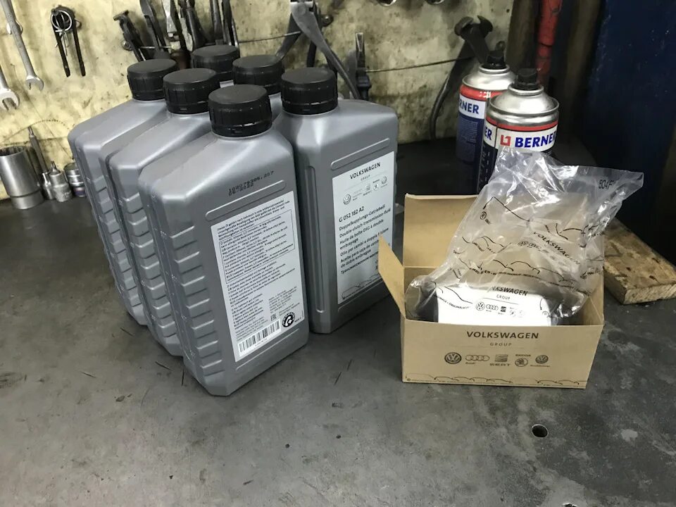 Масло акпп vag g055540a2. 6. Dsg 7 масло в мехатроник febi. Масло в акпп шкода рапид 1. 6.