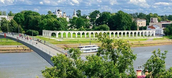 День новгорода в спб. Великий Новгород обзорная экскурсия по городу на автобусе. Туры из СПБ В Великий Новгород.