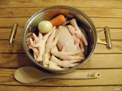Сварить ножки курицы в кастрюле