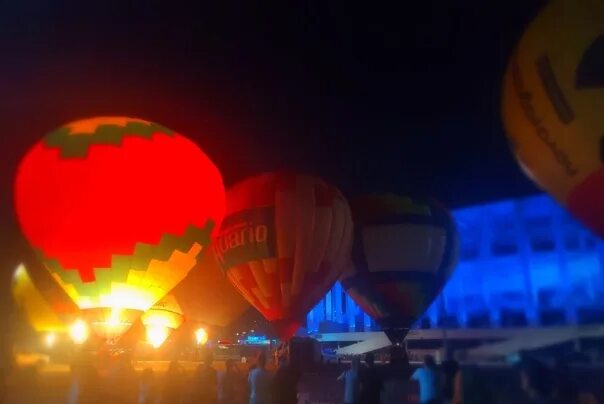 Шары в нижнем новгороде фестиваль. Шары в нижнем новгороде фестиваль. Нижний новгород шары фиеста. Приволжская фиеста 2022 нижний новгород. Приволжская фиеста 2022 нижний новгород.