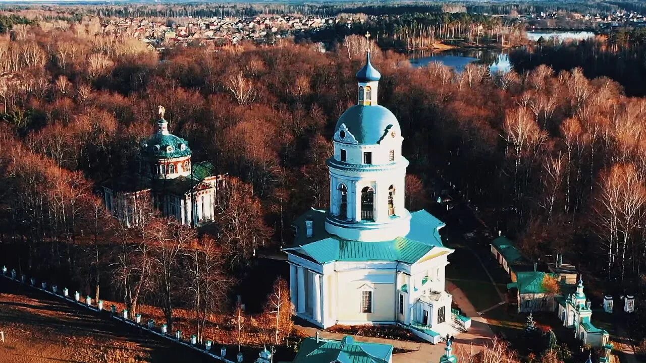 Церковь на территории усадьбы. Никольский храм Гребнево. Гребневская Церковь Фрязино. Церковь Николая Чудотворца в Гребнево. Усадьба Гребнево Фрязино Церковь.