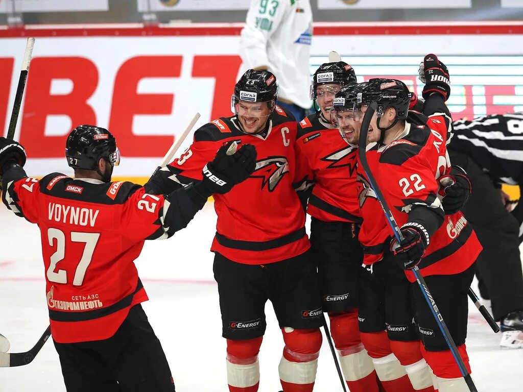 Как сыграл авангард сегодня. Как сыграл авангард сегодня. Хк авангард 2019. Команда авангард хоккей. Хоккей ак барс авангард.