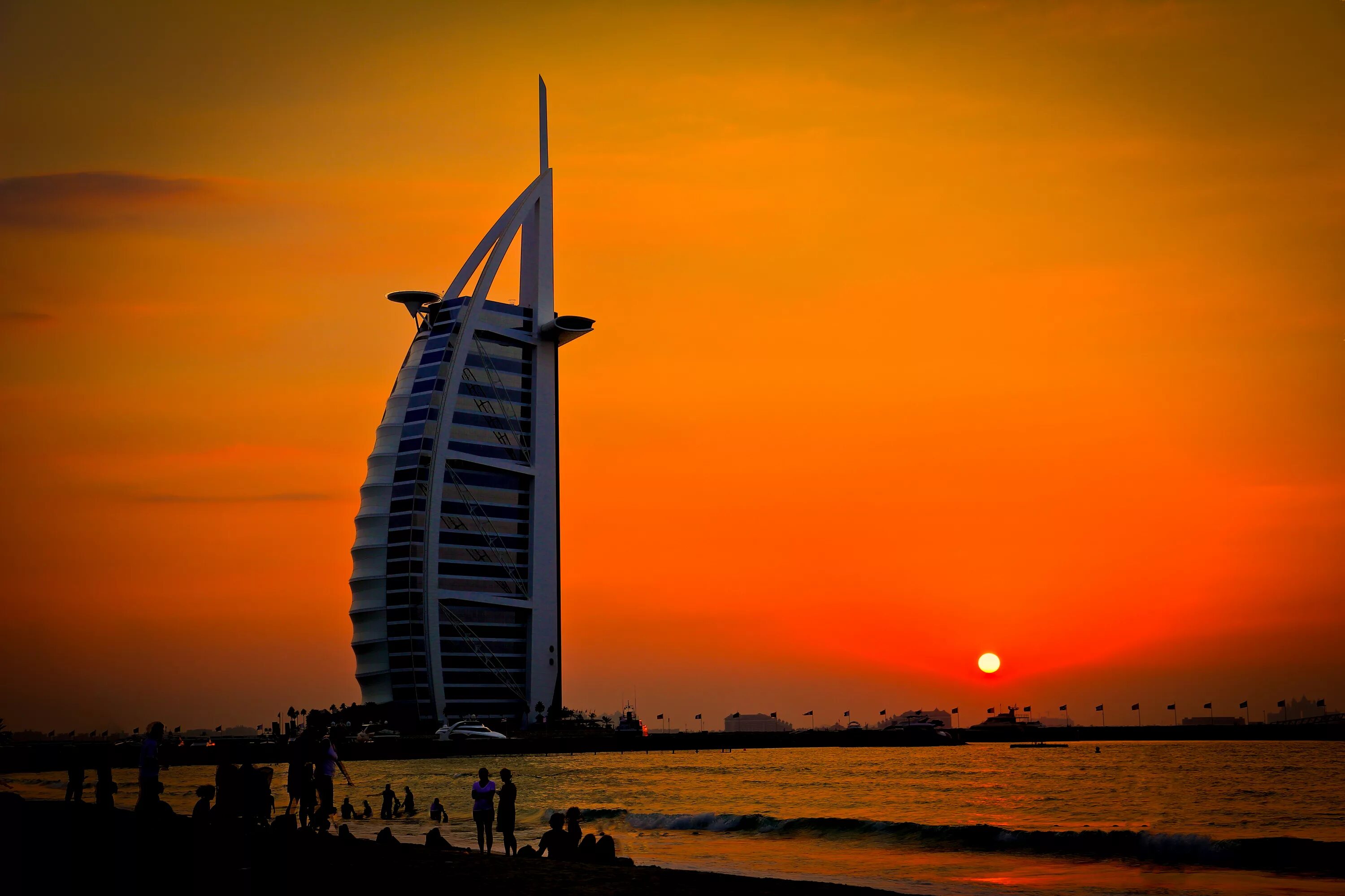 Аль араб. Бурдж Аль-араб Дубай. Отель Парус (Бурдж-Эль-араб). Отель Burj al arab. Дубай, арабские эмираты.. Дубай Парус Бурдж Халифа.