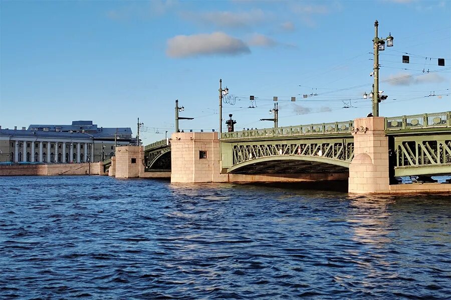 Дворцовый мост сообщение. Дворцовый мост в санкт-петербурге. наплавной дворцовый мост. дворцовый мост пролеты. 16 дворцовый мост.