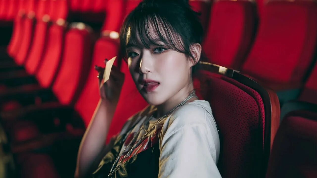 G idle tomboy. G idle tomboy. Соён 2023. Шухуа tomboy. Клип томбой джи.