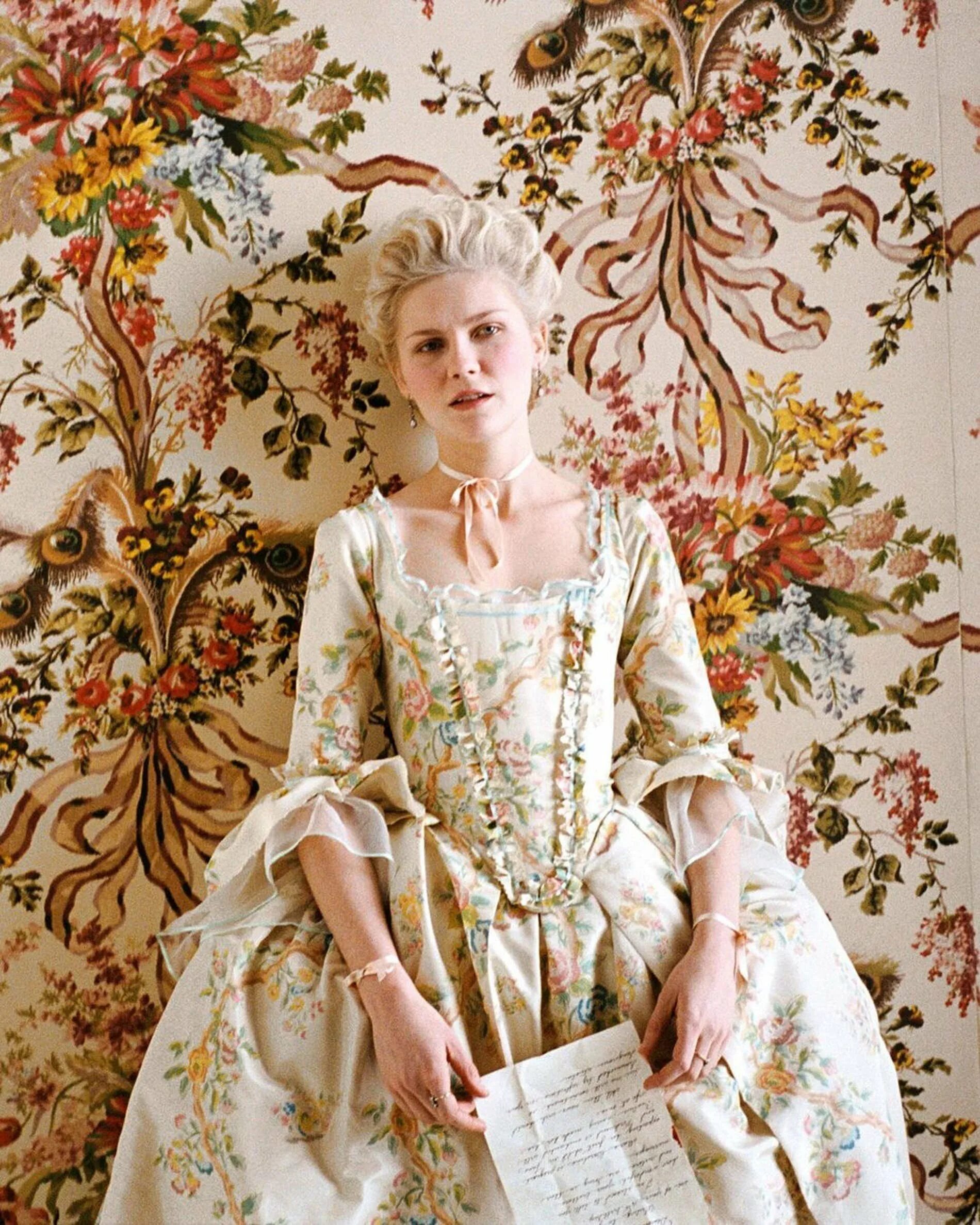 Rococo одежда