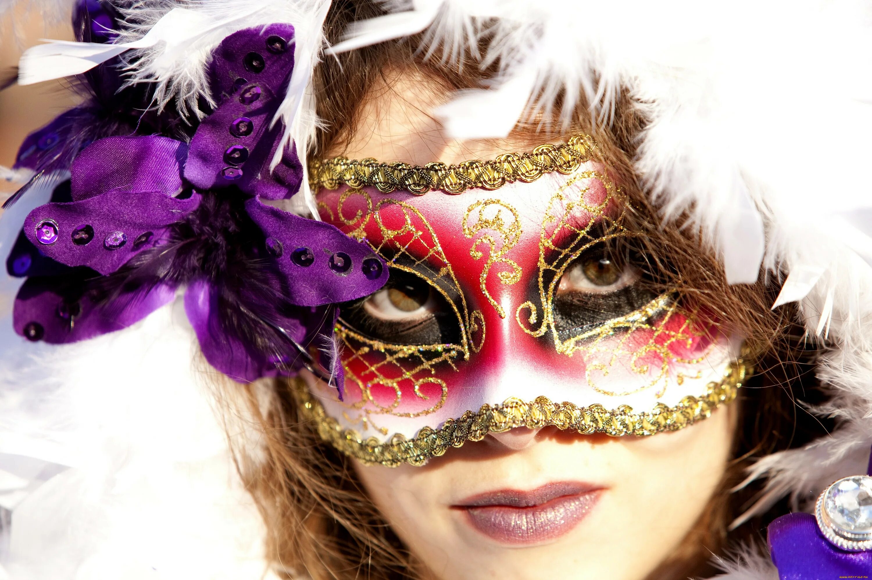Венецианский карнавал Коломбина. Красивые карнавальные маски. Маска для маскарада. Костюм маскарад. Карнавальный человек