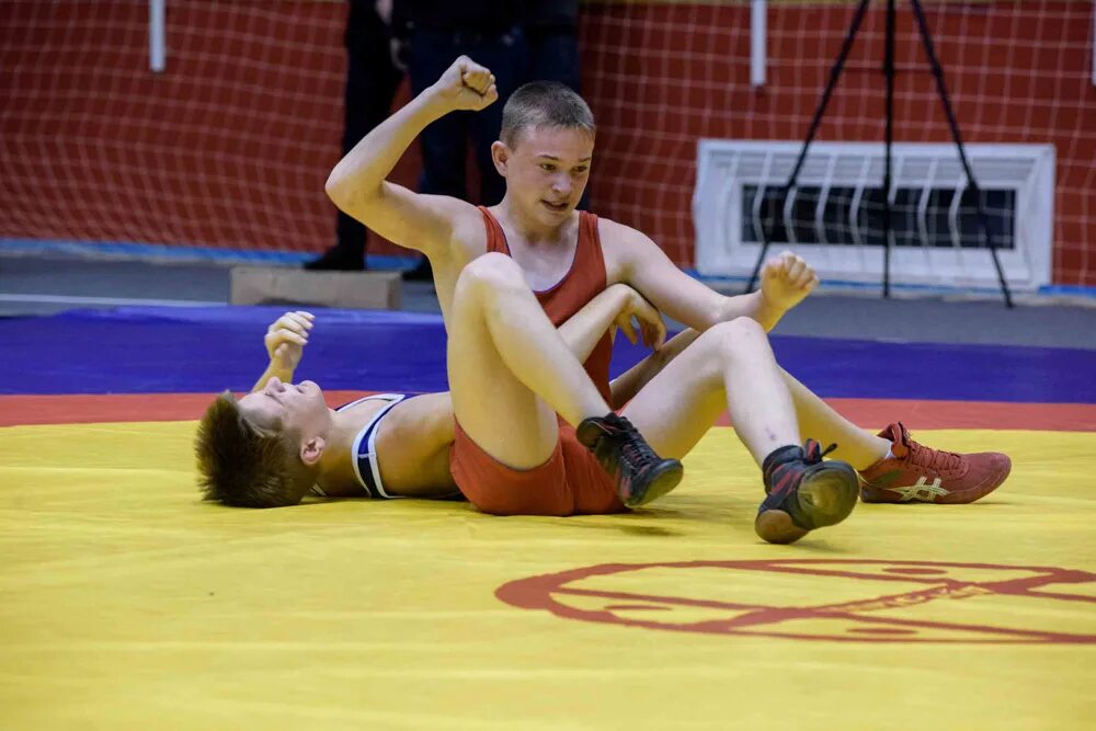 греко-римская, вольная борцы. врестлинг греко римская борьба. греко римская давность. греко-римская, вольная борцы. вольная борьба схватка роман власов.