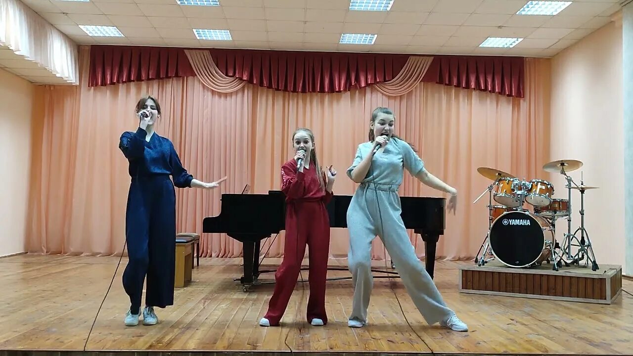 Ольханский фото. Ольханский композитор. Ольханский фото. Песня выбирай ольханский. Радуги души ольханский.
