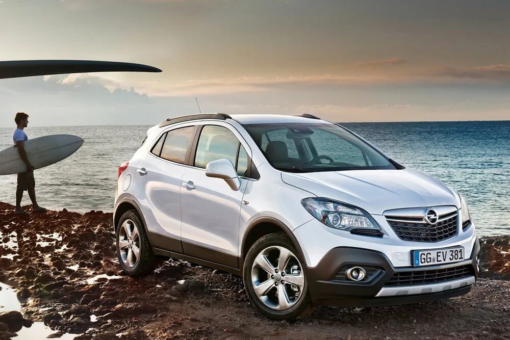 Opel Mokka. Opel кроссовер Mokka. Opel паркетник Mokka. Мокко Опель Мокка.