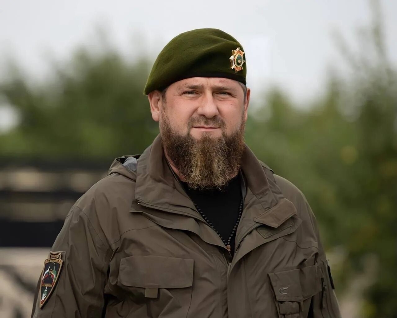 Глава Чечни Рамзан Кадыров. Грозный Кадыров 2024. Кадыров Рамзан 2004 Ахмат Кадыров.