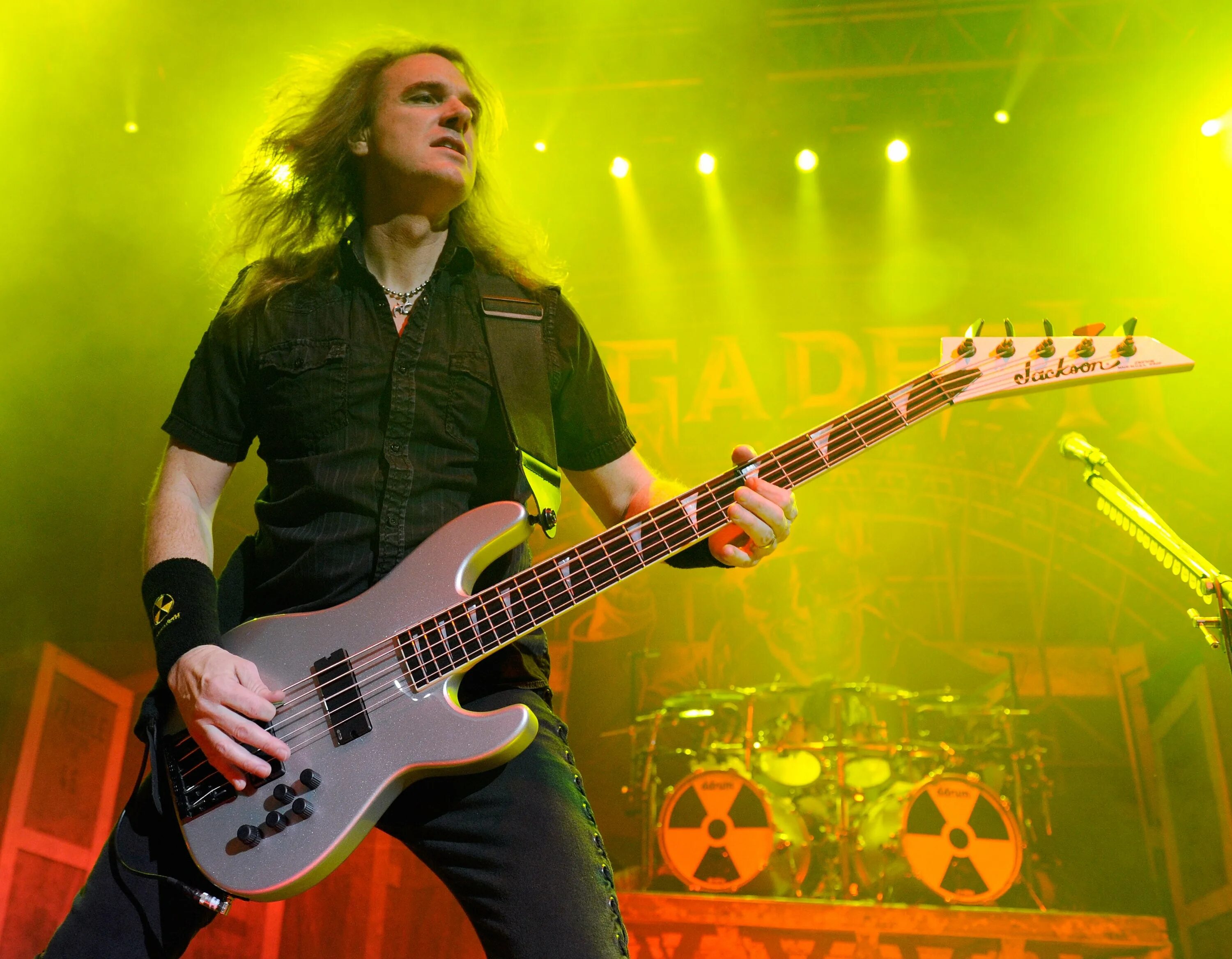 David bass. David Ellefson Megadeth. Басист мегадет. Басист Megadeth. Dave Ellefson Megadeth.