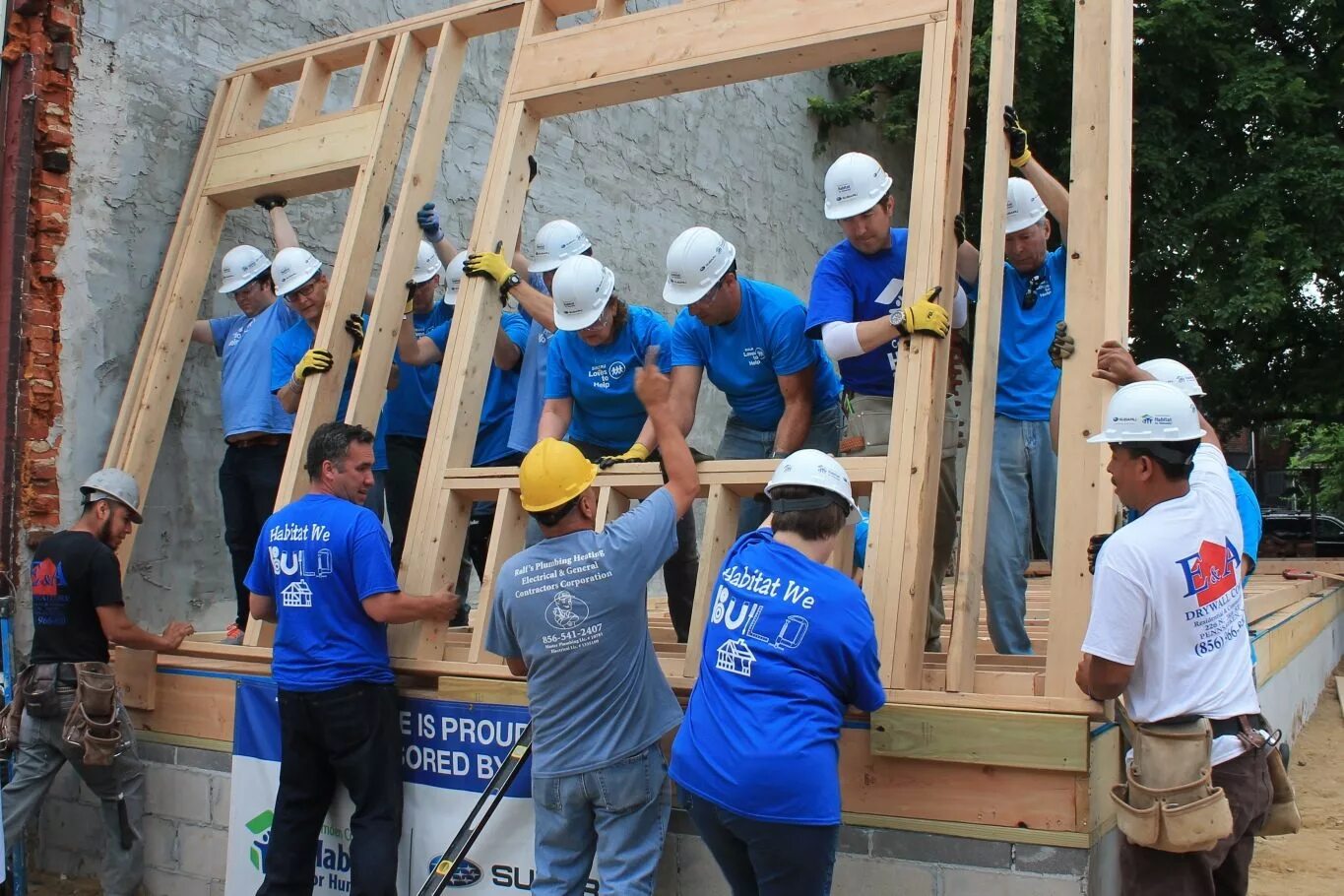 Habitat for Humanity. Habitat for Humanity в Кыргызстане. County Habitat for Humanity. Volunteers build Houses. Habitat help