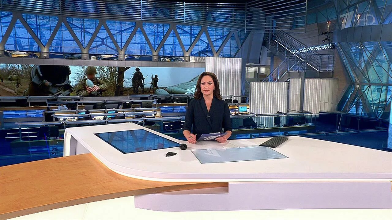 05. 2022. Программа время 30. Военный эксперт время покажет. Воскресное время 2013 14 апреля.