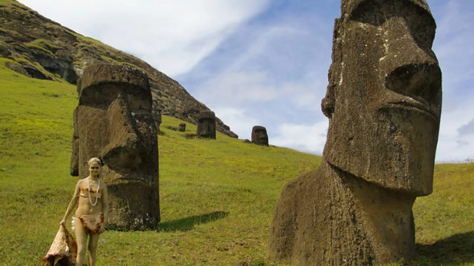 Каменные идолы острова Пасхи. Статуи головы на острове Пасхи. Каменные головы на острове Пасхи. Идол Моаи Стоун.
