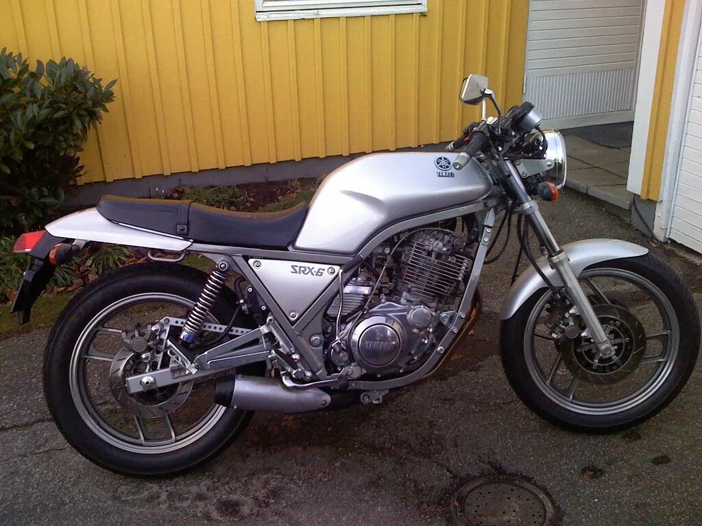 Yamaha srx 400 кастом. Yamaha srx. Yamaha srx400 1991. Yamaha srx. Srx400/600.