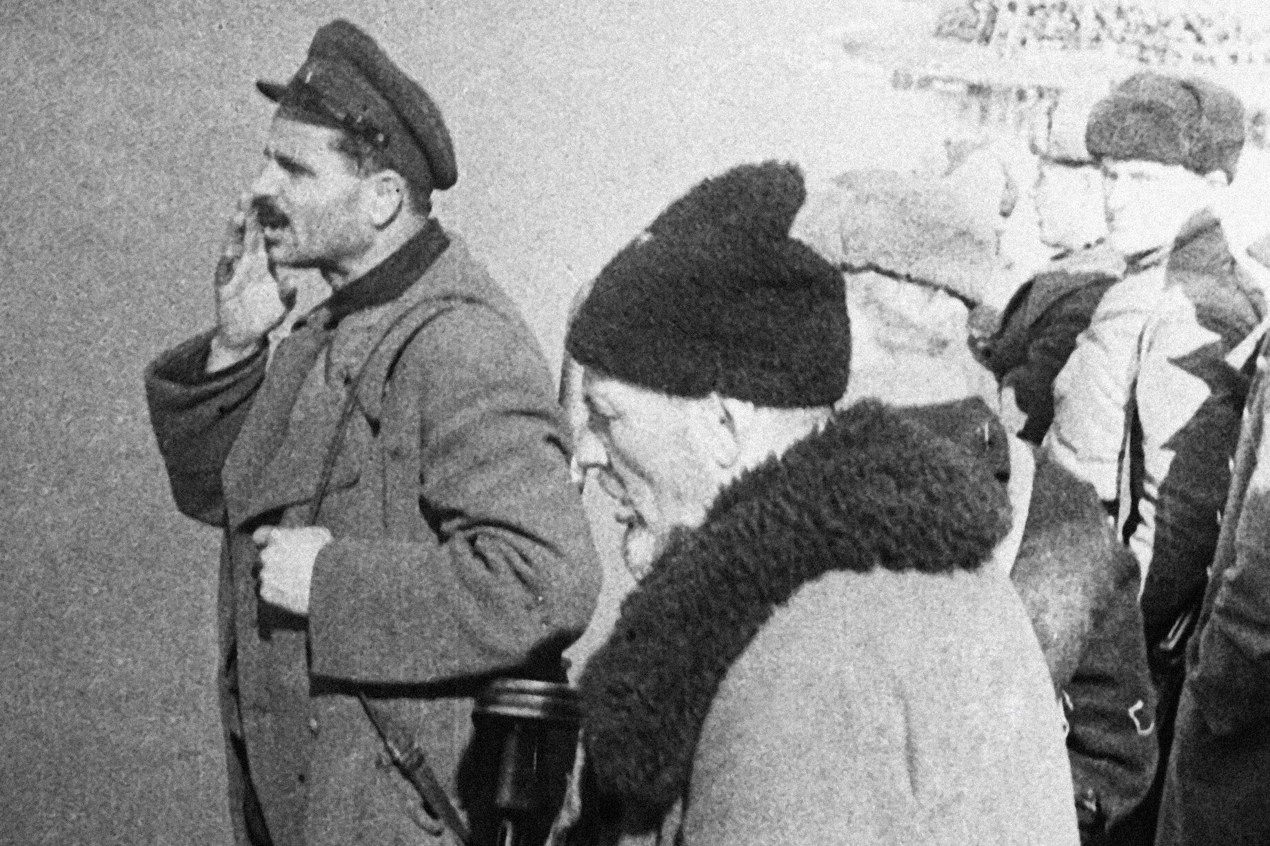 Пара партизан. Семён руднев партизан. ковпак партизанское движение. сталинский рейд ковпака. ковпак и руднев.