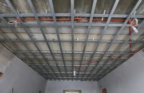 Как установить профиль на потолок